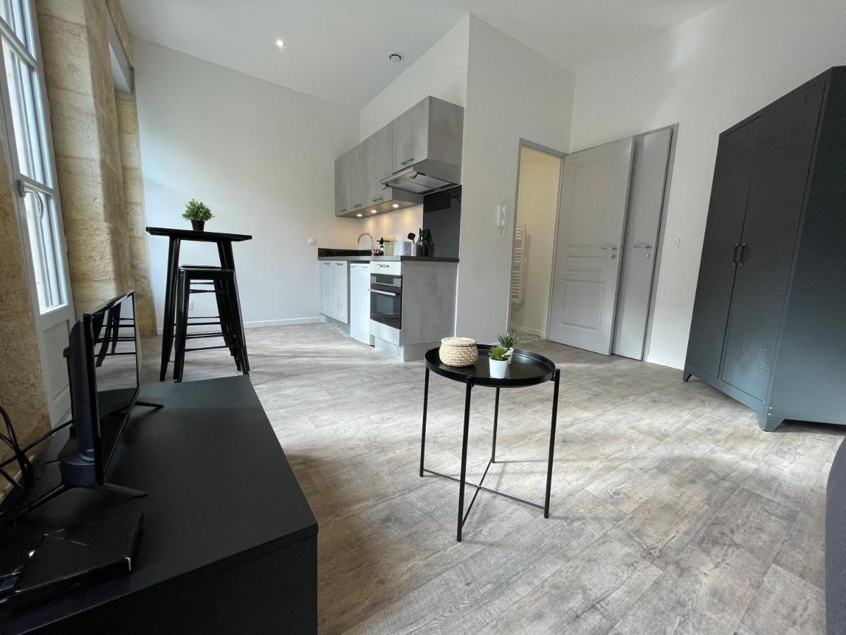 Superbes Studios De Charme, Lumineux Et Climatises En Plein Centre Bordéus Exterior foto